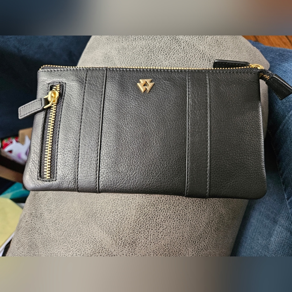 Noha Nadler Slim Leather Wallet